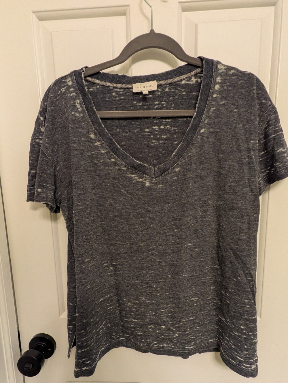 Lucky brand Women's V neck Tee Size L